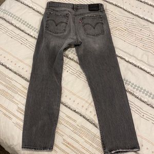 Levi’s Wedgie Straight